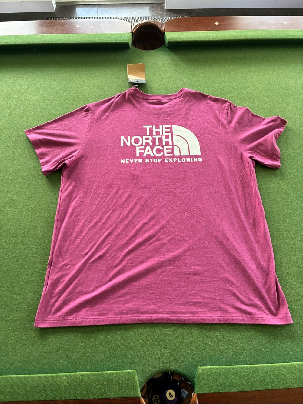 The North Face Short-Sleeve Evolution Box Fit Tee Unisex XL NWT Cyber Berry - Picture 7 of 7